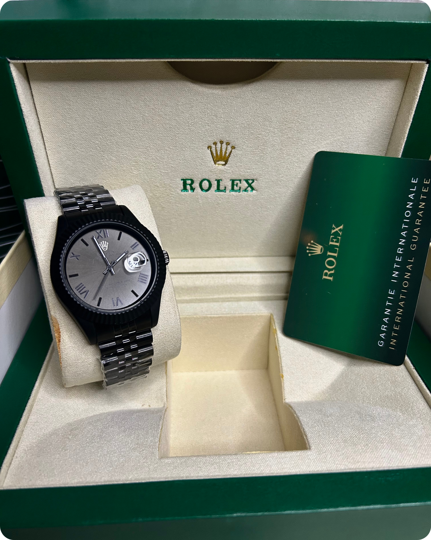 Rolx Datejust – Black Roman Dial