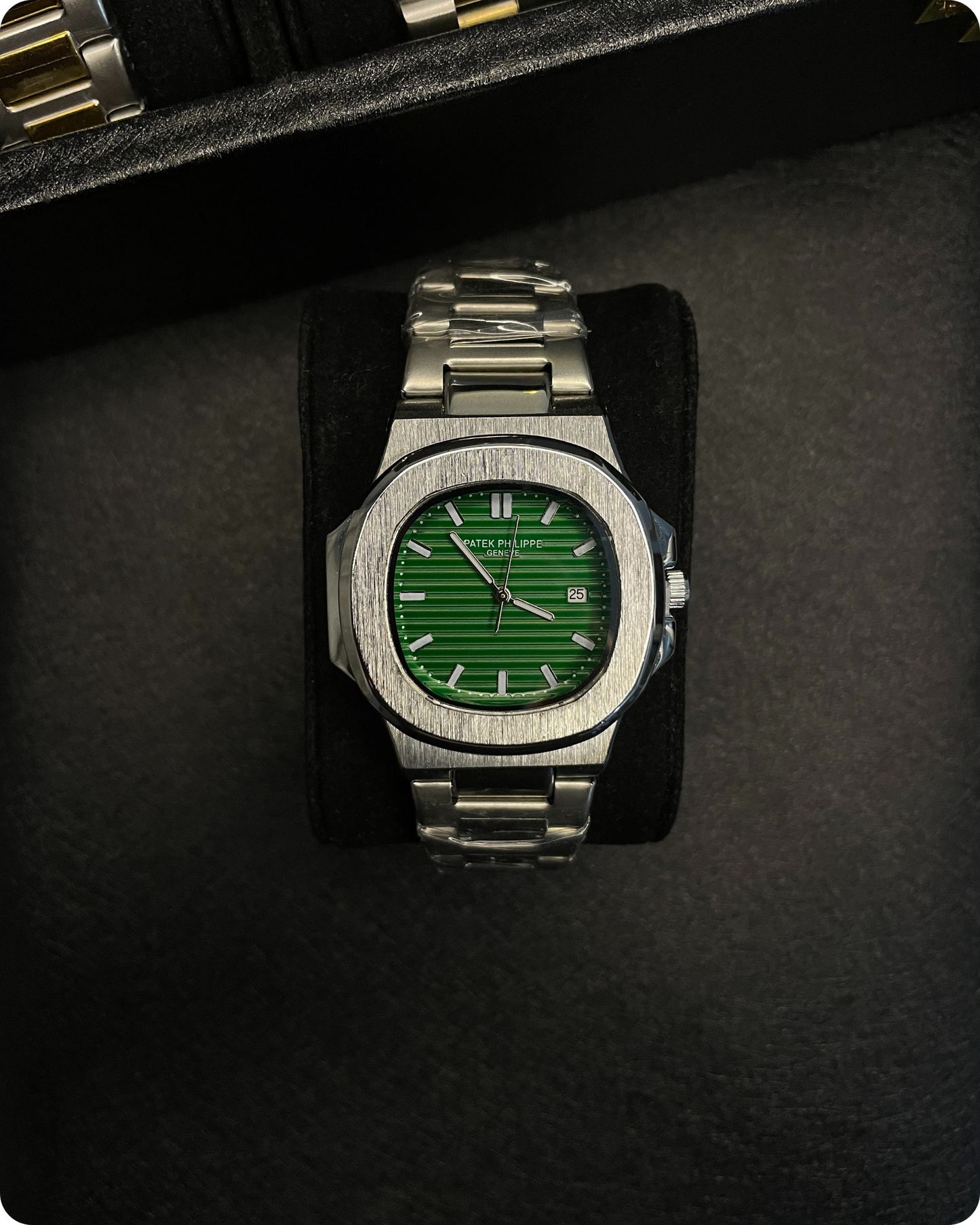 patk phillipe Green dial